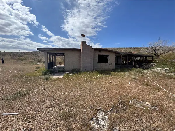 4334 Yucca Mesa Road, Yucca Valley, CA 92284