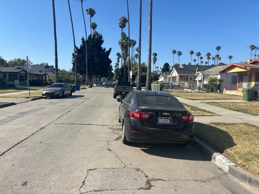 4346 3rd, Los Angeles, CA 90008 - #3