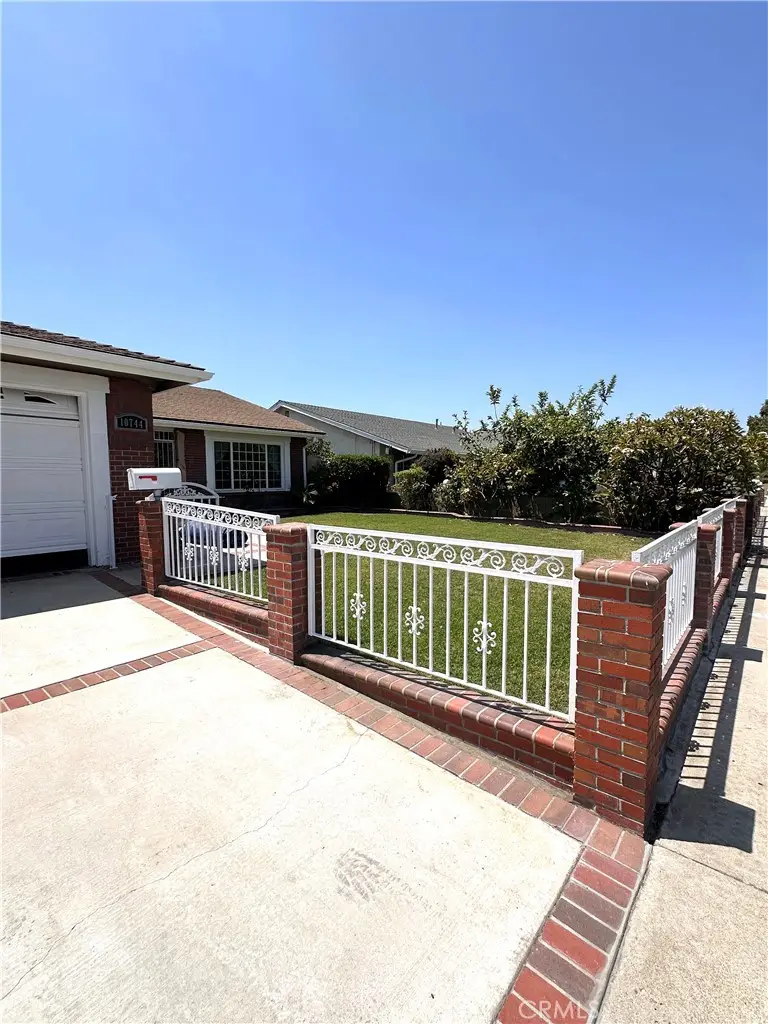 10744 Andy, Cerritos, CA 90703 - #3