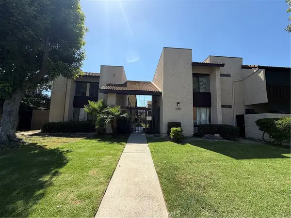 15351 Orange Ave #8, Paramount, CA 90723
