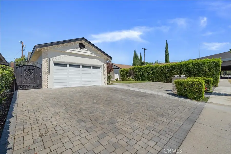 11001 Gothic Avenue, Granada Hills, CA 91344 - #2