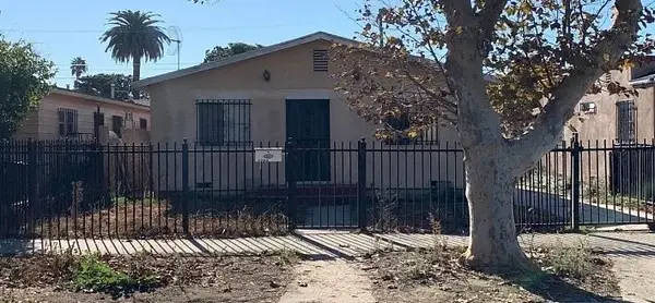 1720 W 60th, Los Angeles, CA 90047