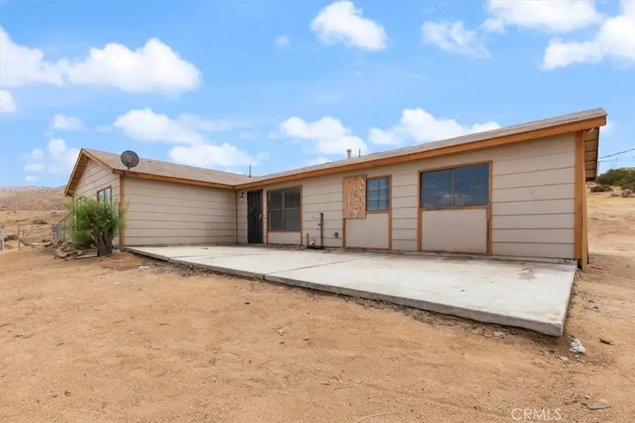 8885 Corto Road, Apple Valley, CA 92308 - #3