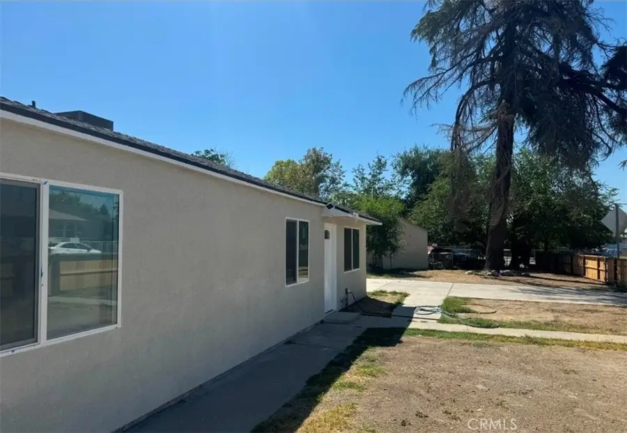 336 T, Bakersfield, CA 93304 - #3