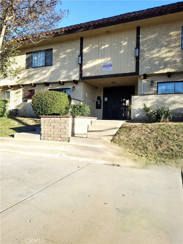 13540 Hubbard St Unit 10, Sylmar, CA 91342
