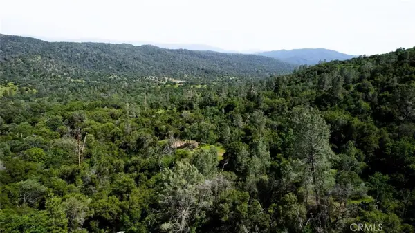 2 Road 200, Coarsegold, CA 93614