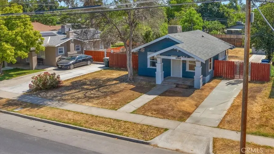 1906 N Fruit Avenue, Fresno, CA 93705 - Image #2