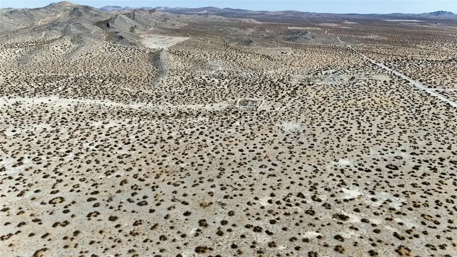 20 Lessing Avenue, Adelanto, CA 92301 - Image #2