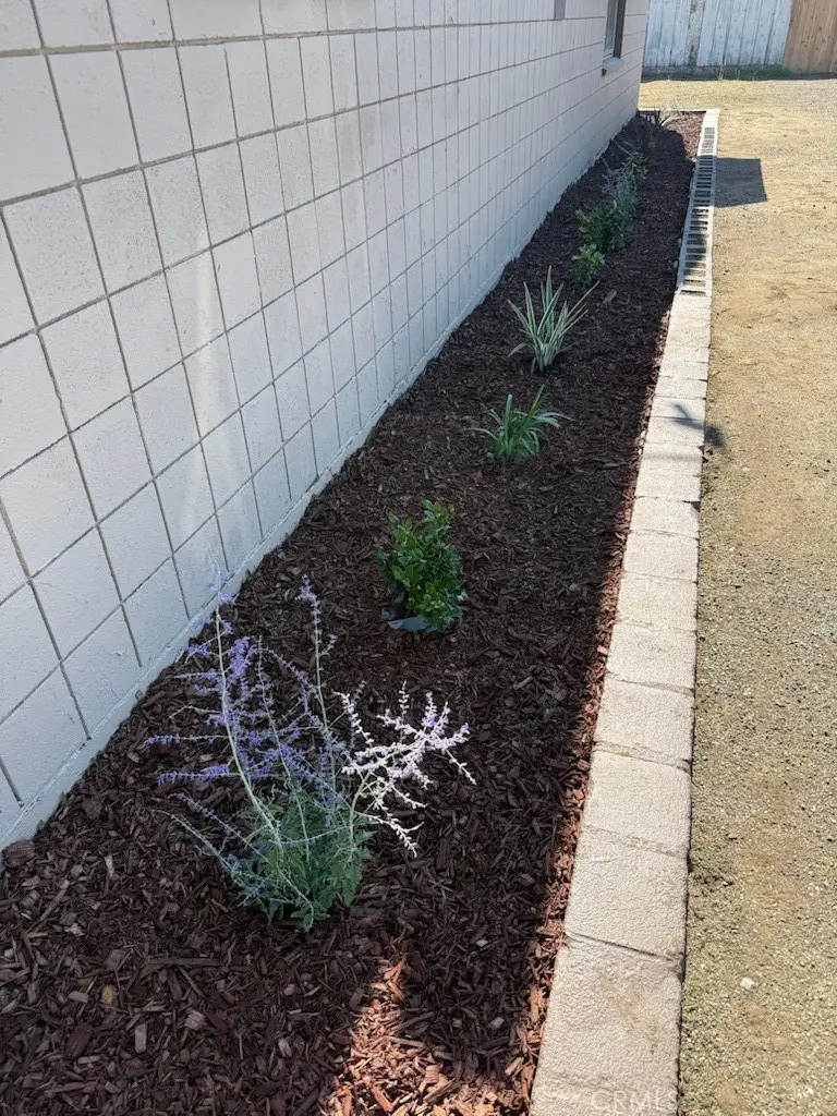 958 S Prospect Street #A, Porterville, CA 93257 - Image #3