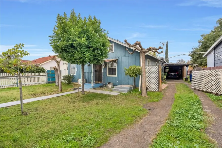 2463 Thompson, Selma, CA 93662 - #2