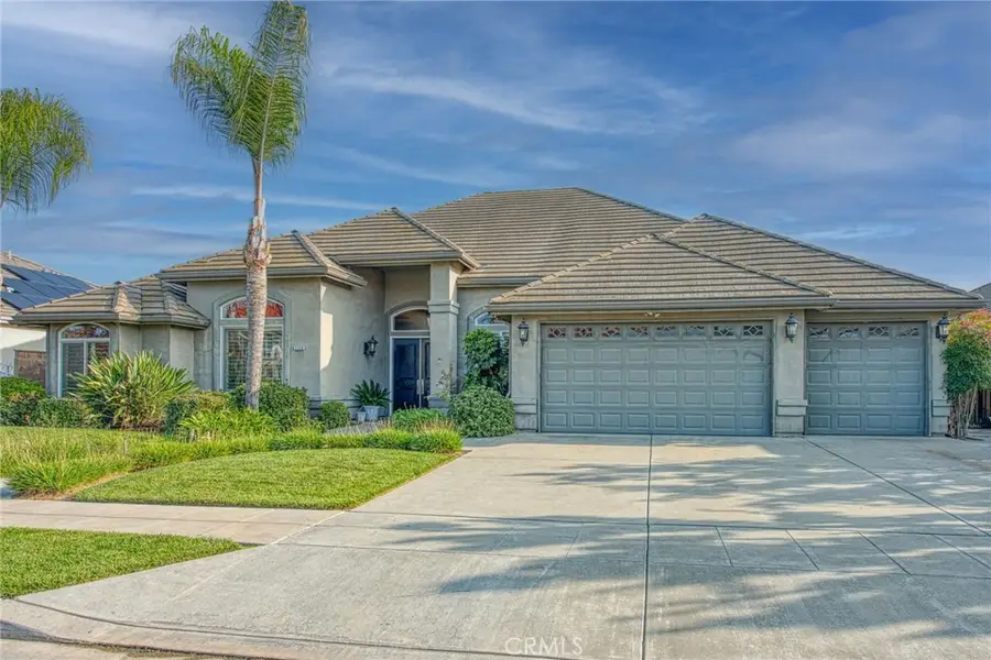 7730 Gilroy Avenue, Fresno, CA 93722 - Image #2