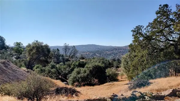4 .03AC Powder Horn Way, Coarsegold, CA 93614