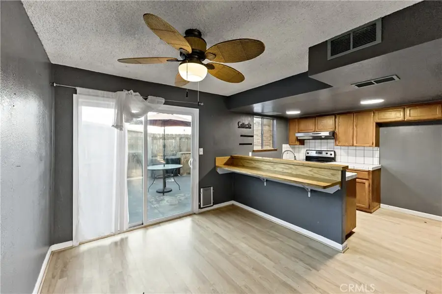 5188 W Ashlan, Clovis, CA 93612 - #3