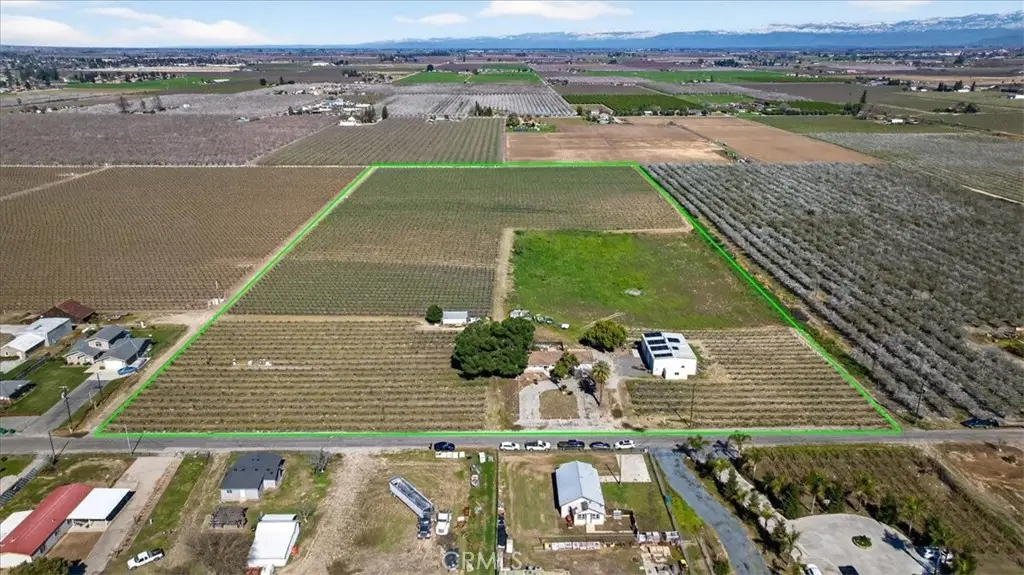 11430 E Saginaw, Selma, CA 93662 - #1