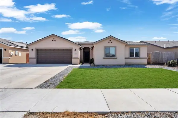 2439 Madeline Drive, Hanford, CA 93230