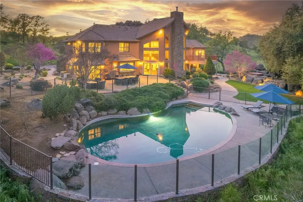 16115 Deer Path, Clovis, CA 93619 - #1