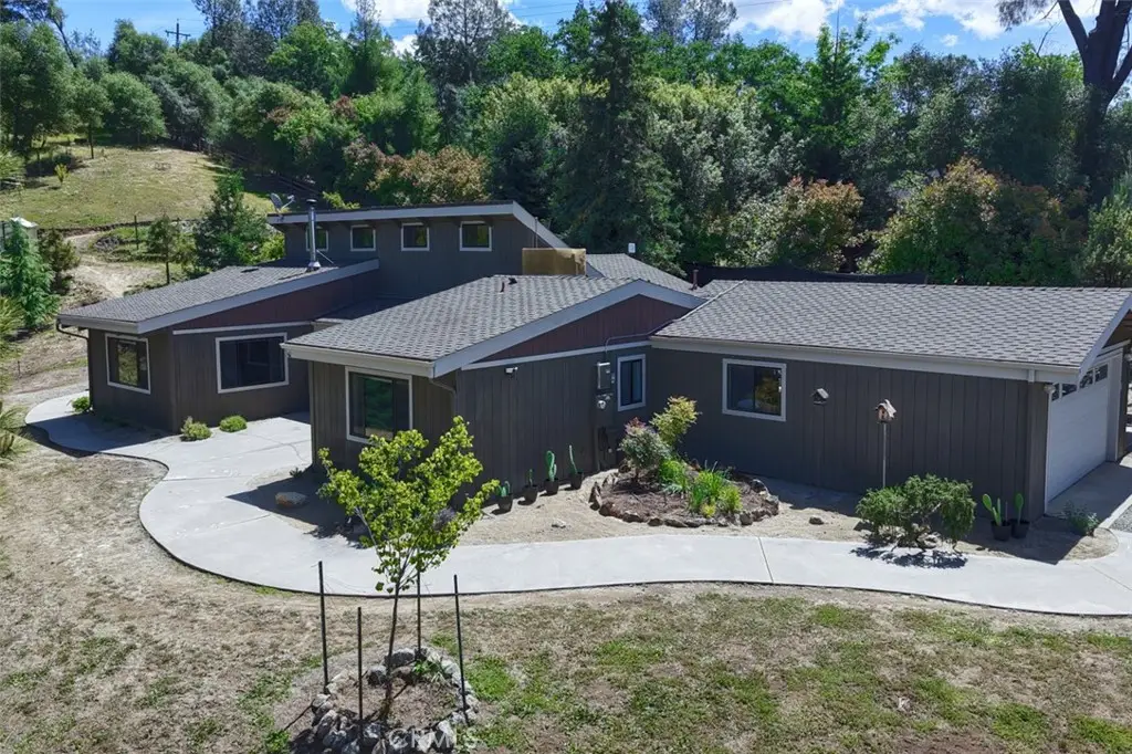 50856 Westview Court, Oakhurst, CA 93644 - #1