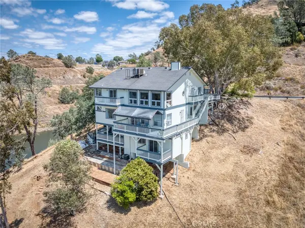28037 Sky Harbour, Friant, CA 93626