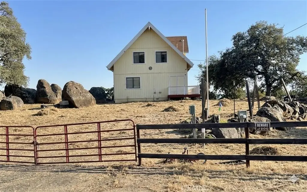 46396 Redwing, Squaw Valley, CA 93675 - #1