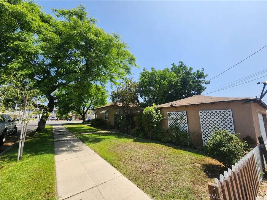 11820 Victory Boulevard, North Hollywood, CA 91606 - #3