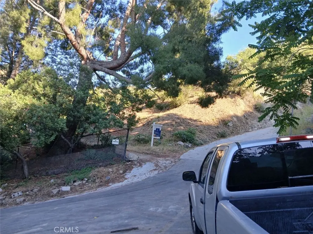 9739 Oak Bend Drive, Tujunga, CA 91042 - Image #1