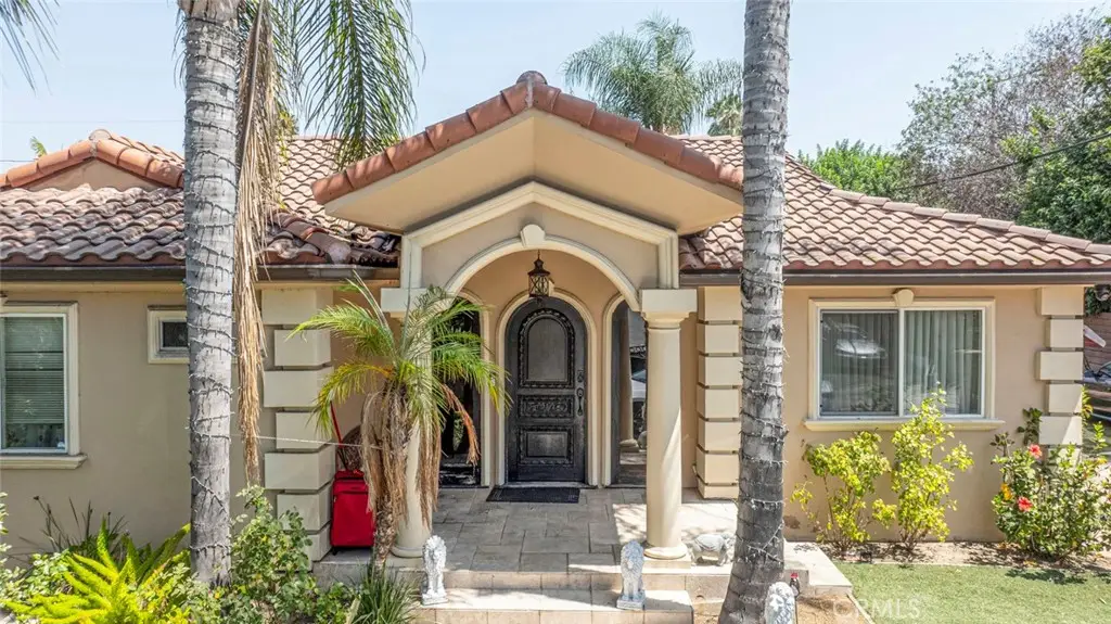 4710 Ventura Canyon Avenue, Sherman Oaks, CA 91423 - #1