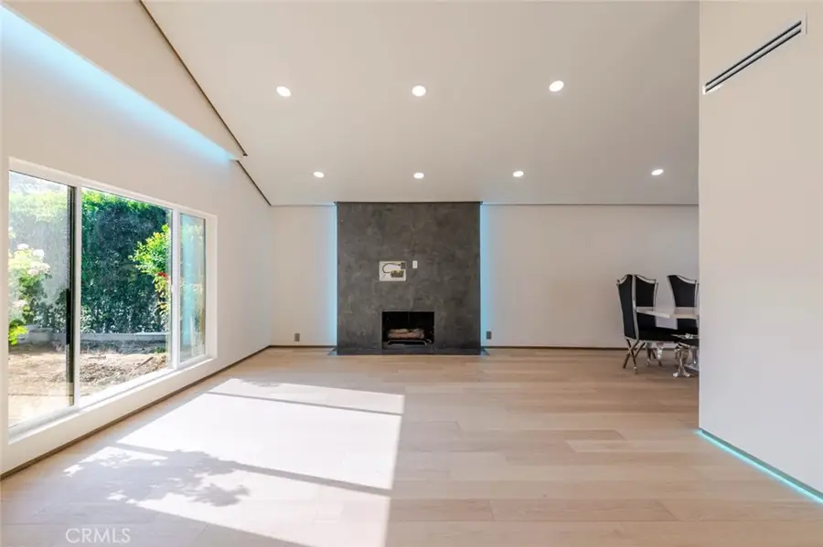 10861 Lindley Avenue, Granada Hills, CA 91344 - #3