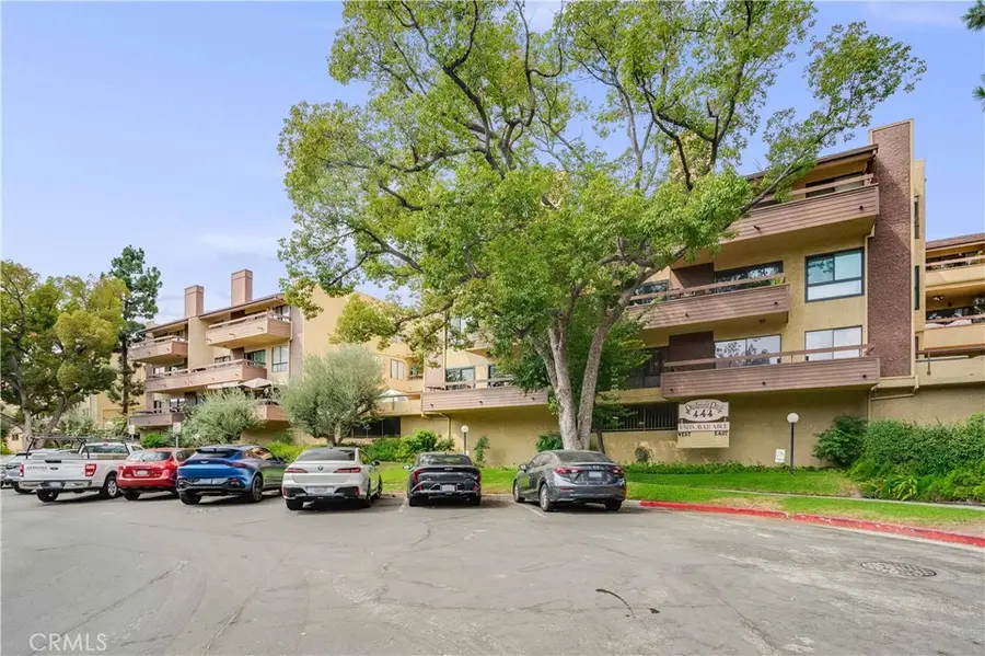 444 Piedmont Avenue #323, Glendale, CA 91206 - Image #3