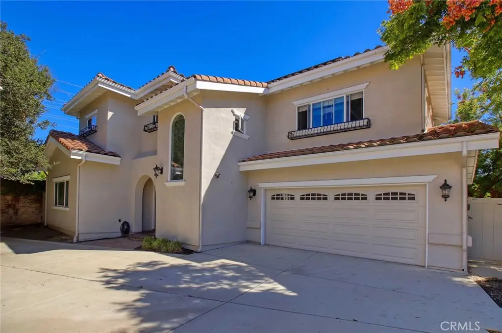 1595 E Avenida De Las Flores, Thousand Oaks, CA 91362 - Image #1