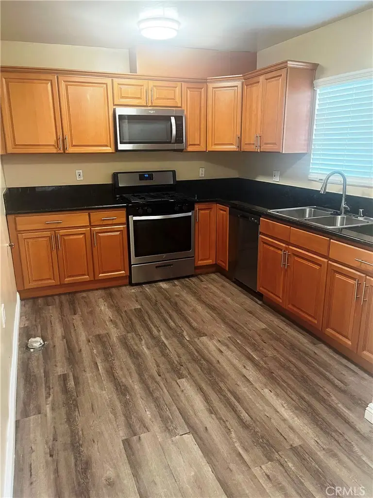 1915 1917 S Orange Drive, Los Angeles, CA 90016 - Image #3