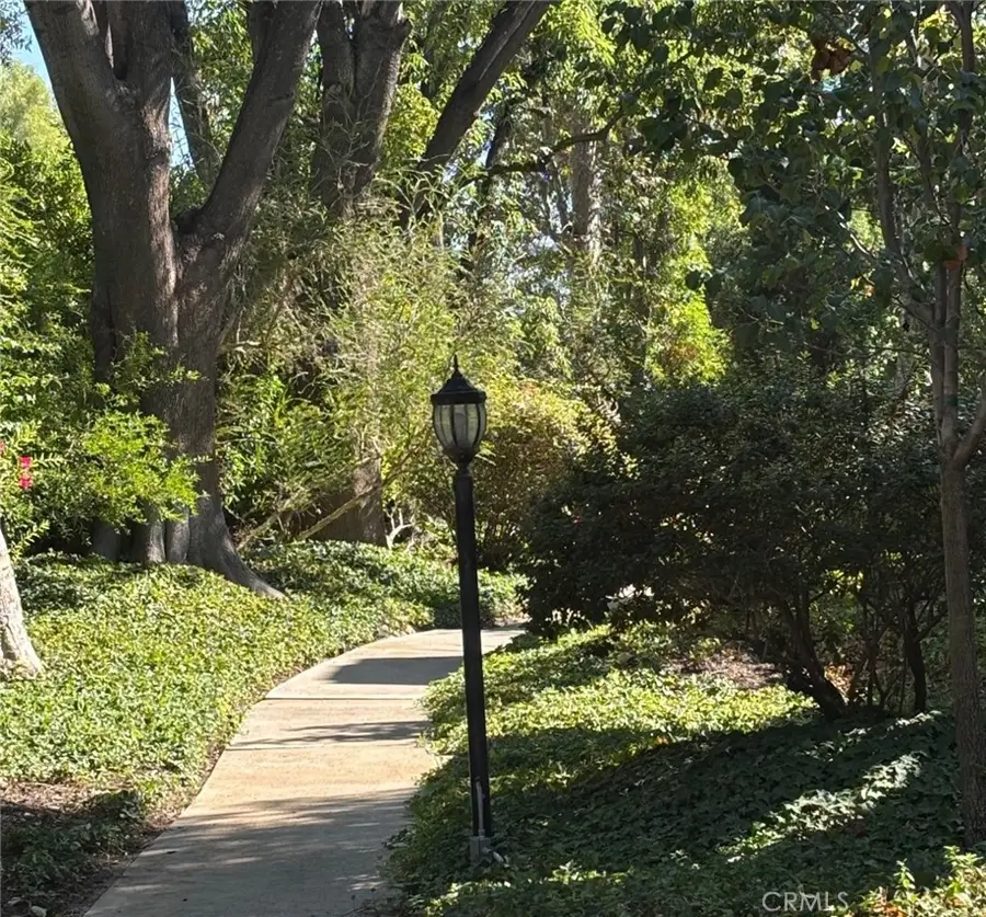 9000 Vanalden Avenue #117, Northridge, CA 91324 - Image #2