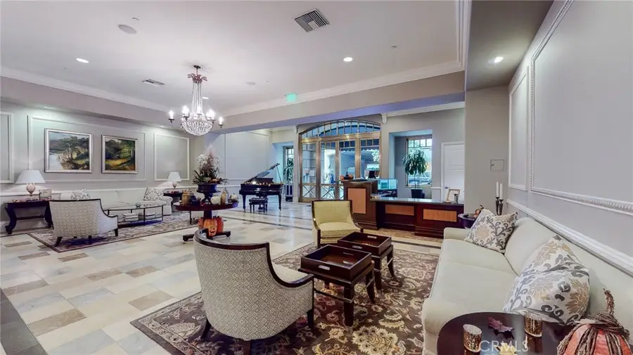 568 Caruso Avenue, Glendale, CA 91210 - Image #2