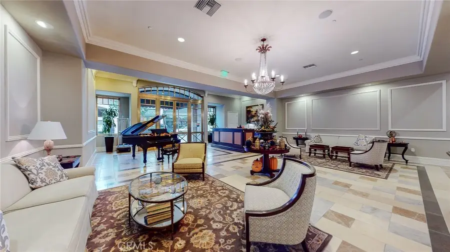 568 Caruso Avenue, Glendale, CA 91210 - Image #3