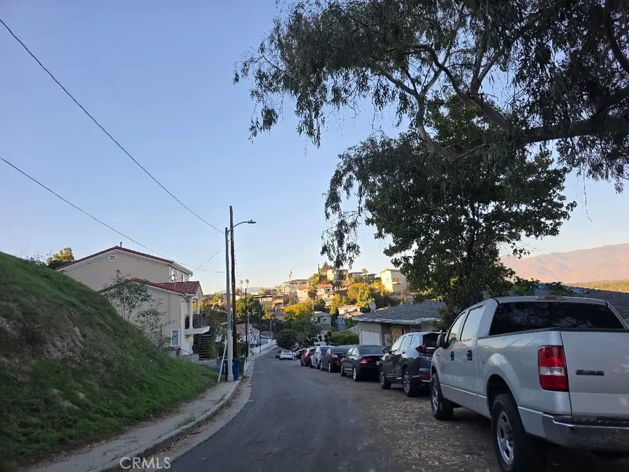 2818 N Adkins Avenue, Los Angeles, CA 90032 - Image #3