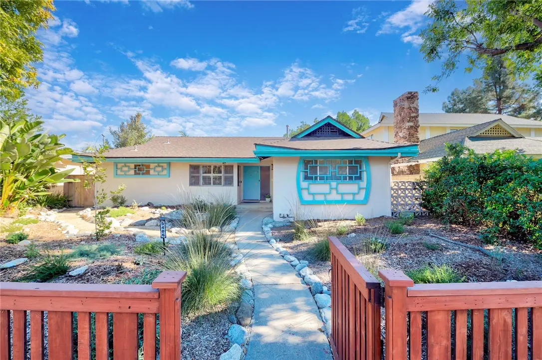 5406 Hazeltine Avenue, Van Nuys, CA 91401 - #1