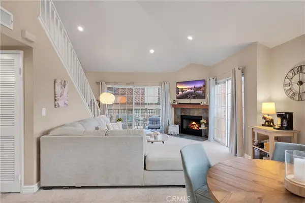 24151 Del Monte #348, Valencia, CA 91355