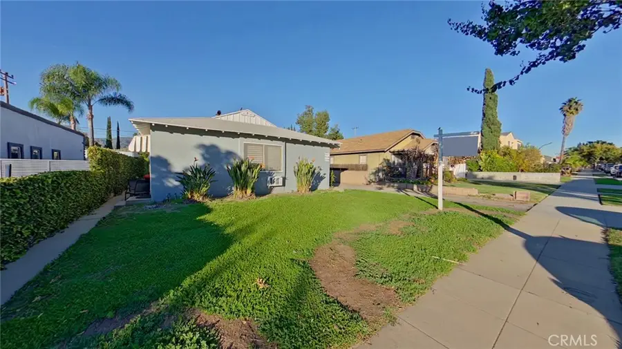 711 W Wilson, Glendale, CA 91203 - Image #2