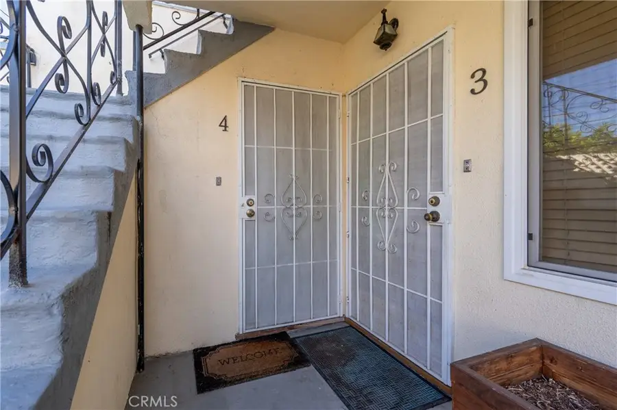 4579 Ambrose Avenue #4, Los Angeles, CA 90027 - Image #2
