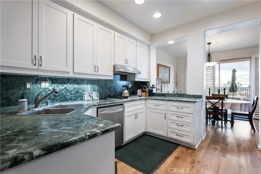 1942 Caminito De La Estrella, Glendale, CA 91208 - #3