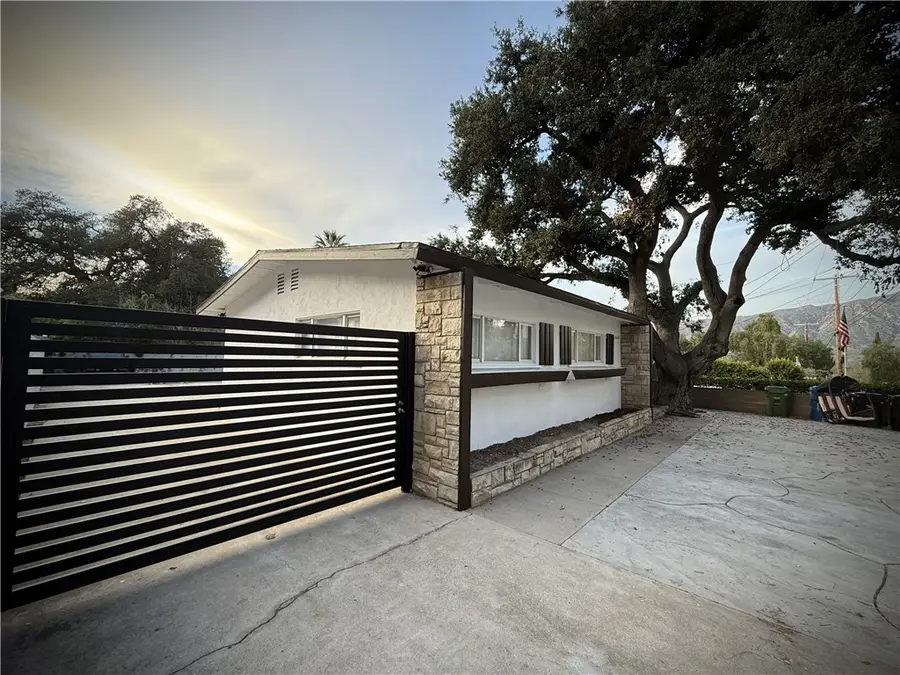 10143 Oro Vista Ave., Sunland, CA 91040 - Image #2