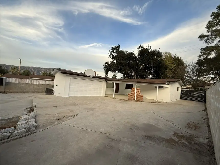 10143 Oro Vista Ave., Sunland, CA 91040 - Image #3