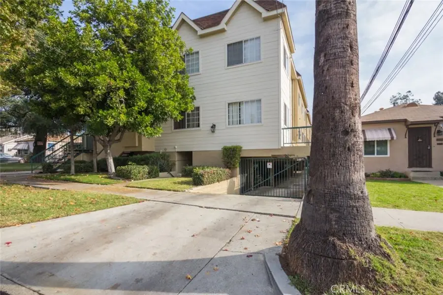 404 Lincoln Avenue, Glendale, CA 91205 - #3