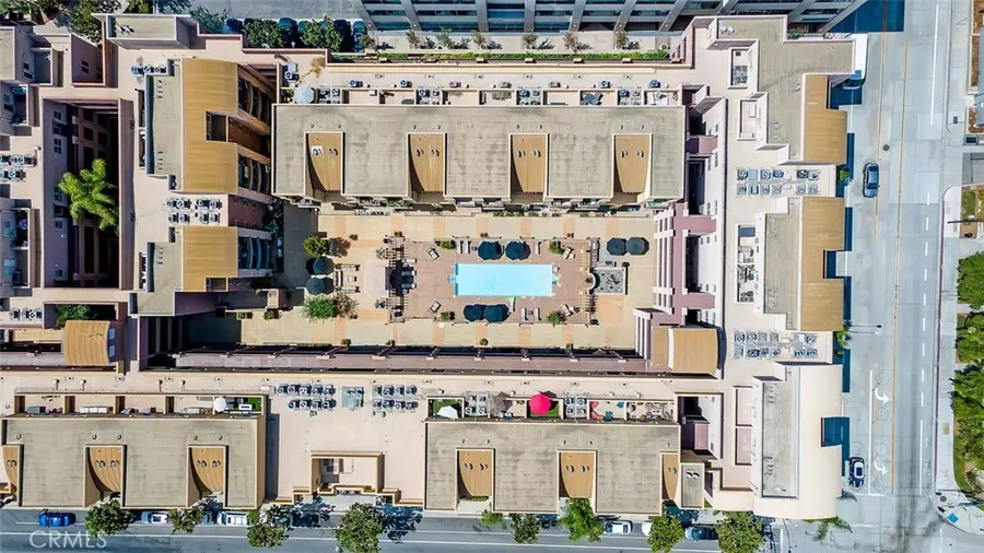 201 E Angeleno Avenue #326, Burbank, CA 91502 - #3