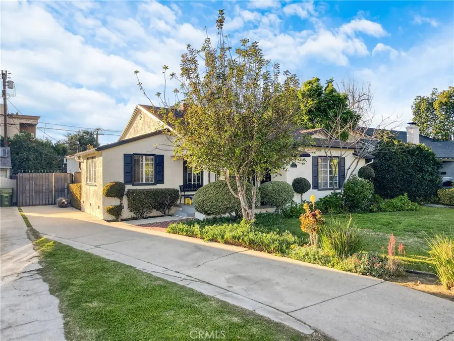 6331 Murietta, Van Nuys, CA 91401 - #3