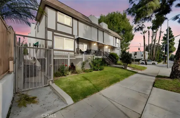 17303 Chatsworth Street #4, Granada Hills, CA 91344