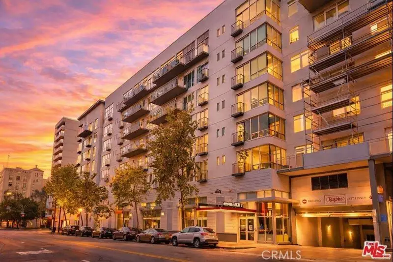 645 W 9th, Los Angeles, CA 90015 - #1