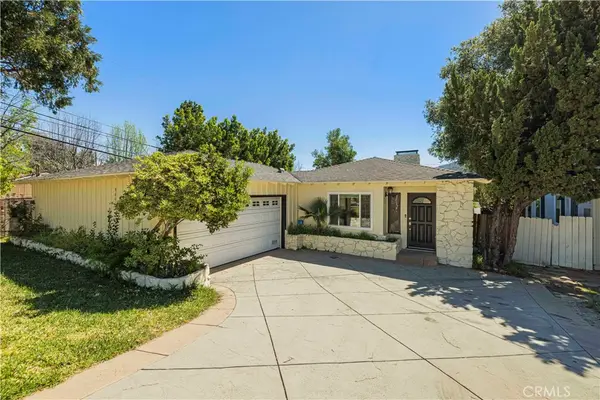 9601 Creemore Place, Tujunga, CA 91042