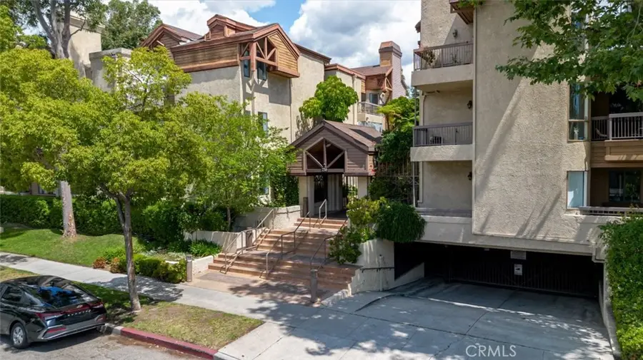 236 N Louise Street #104, Glendale, CA 91206 - #2