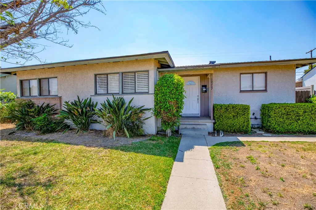 10207 Collett Ave, North Hills, CA 91343 - #1