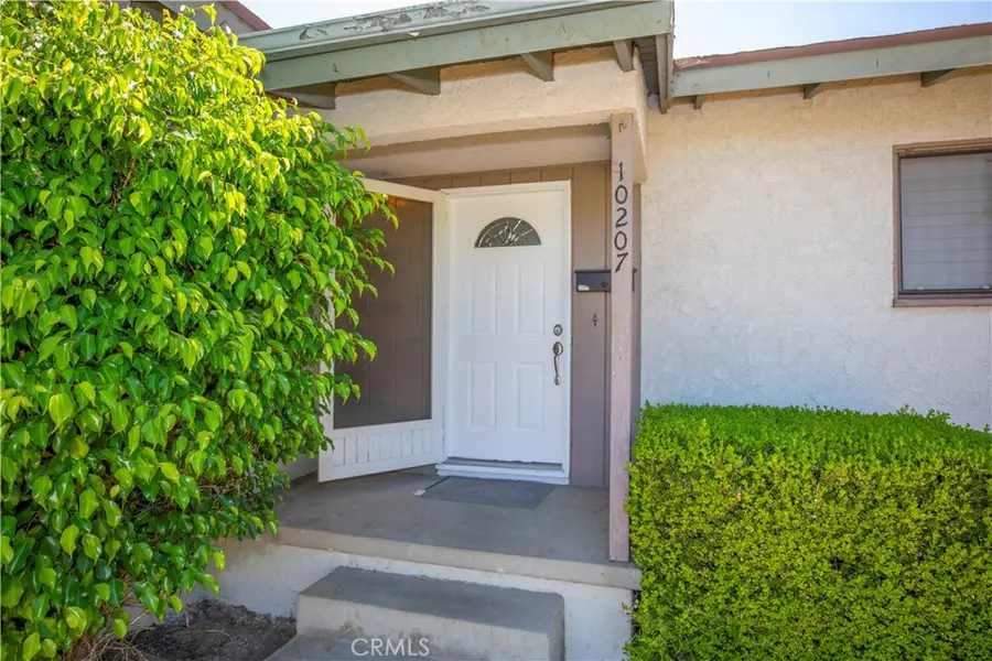 10207 Collett Ave, North Hills, CA 91343 - #2